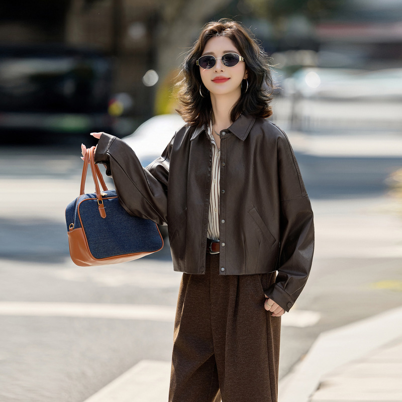 Lapel Leather Short Jacket for Women 2025 Autumn New Style Small Casual Loose Slim Leather Jacket Gt8080 Lapel Leather Short Jacket for Women 2025 Autumn New Style Small Casual Loose Slim Leather Jacket Gt8080