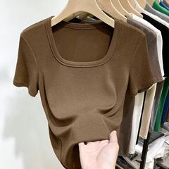 ヨーロッパ糸入り大きいサイズ 100kg 半袖 Tシャツ女性のための 2023 夏の新しいスクエアネックスリムフィットボトリングシャツトップ