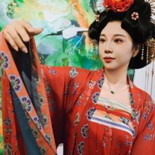 ���B���Zʽ�h��Ů�����R����ȹ�ճ��̽����䳬�ɝhԪ�ؾW�����b