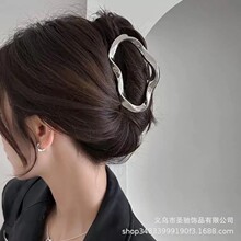 ��Ҏ�t���l녶�ץ�A�߼��н��ٰl�AŮ���X�ך��|���~�A���^�̖