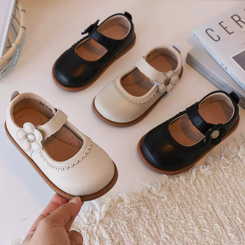 跨境批发定制女童鞋新款儿童鞋玛丽珍儿童小皮鞋洋气花朵公主鞋