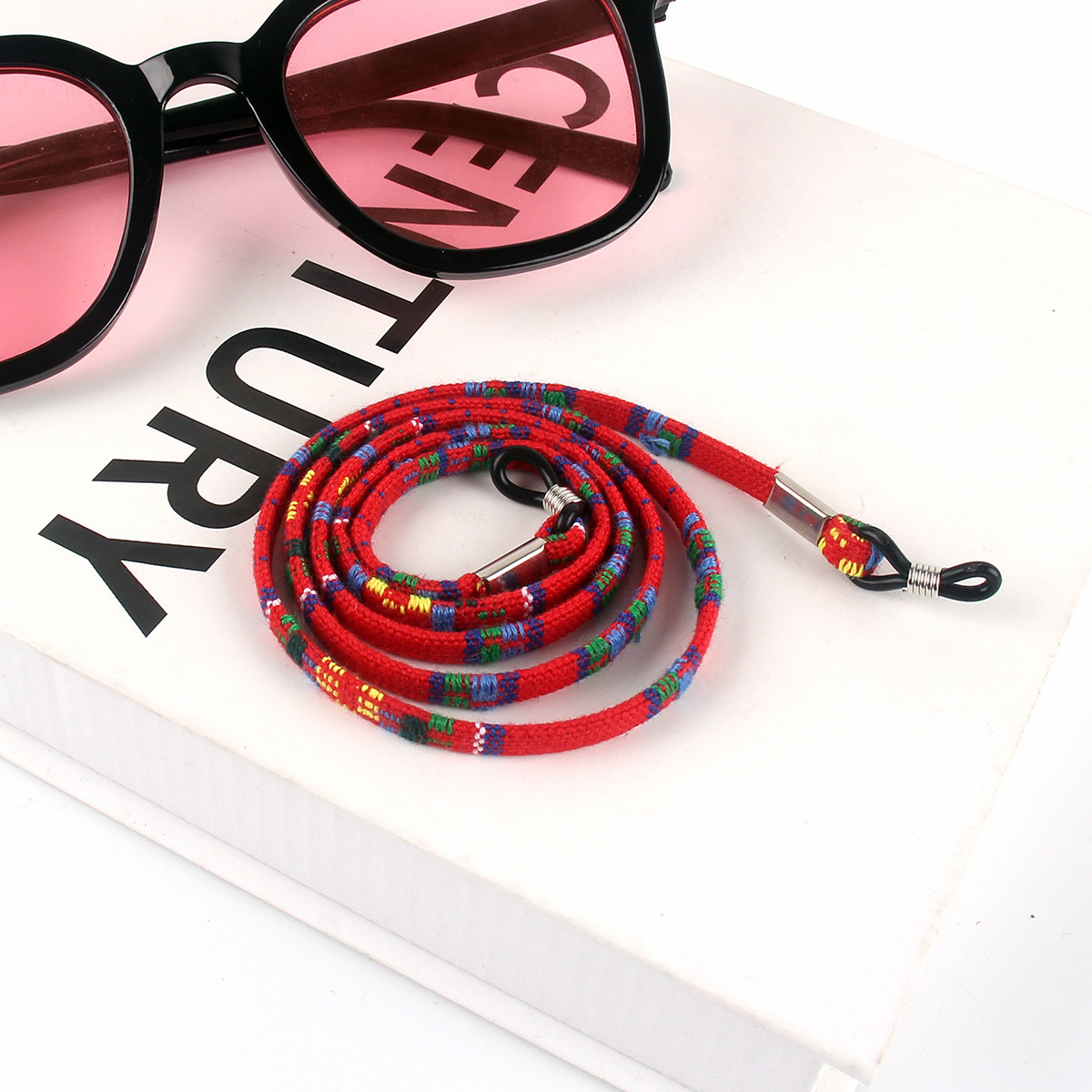 Amazon ventas transfronterizas gafas de viento bohemias cuerdas de colgante gafas de cadena con gafas de viento nacional para evitar la caída de la cuerda