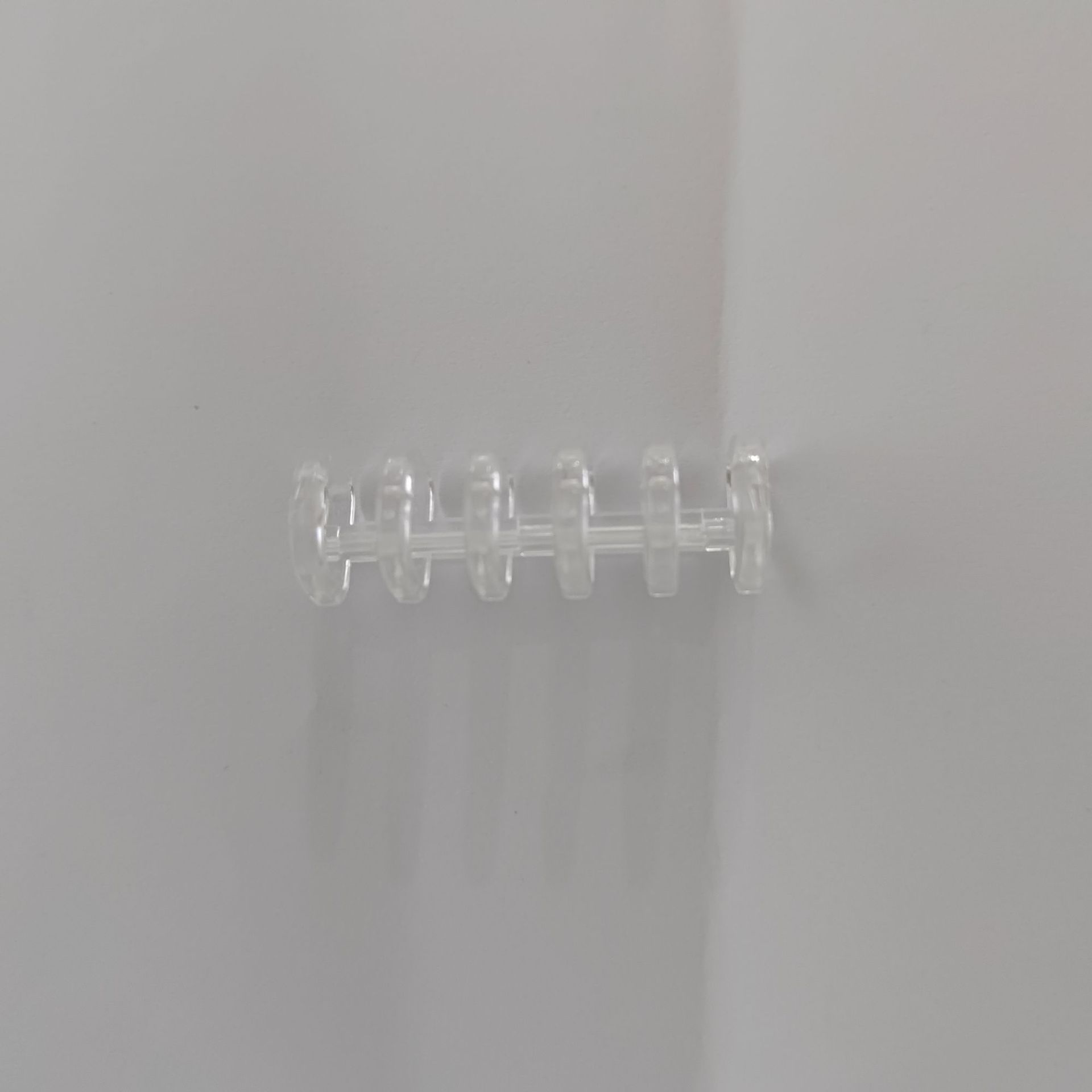 Anillo transparente de 6 agujeros
