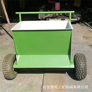 足球场校园草坪冲砂机手推式人造草坪冲砂机运动场草坪填沙机