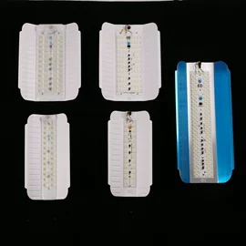 头灯头戴电筒;提灯;手电筒