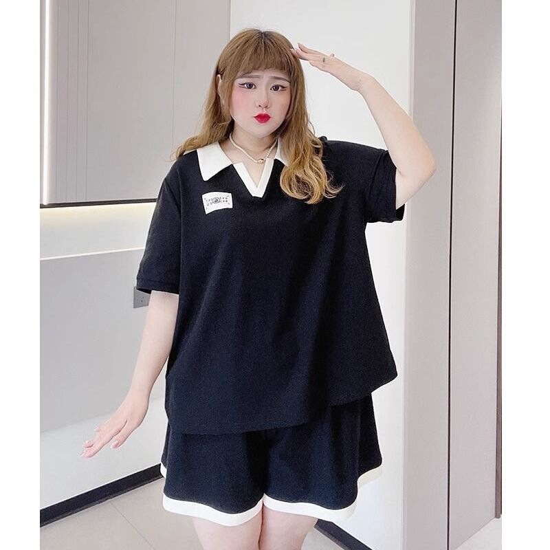 Plus-Size Women's Fashion Set: Loose, Stylish, Age-Reducing, Slimming Sports Outfit with Versatile Polo Shirt, Short Sleeves, and Wide-Leg Shorts Plus-Size Women's Fashion Set: Loose, Stylish, Age-Reducing, Slimming Sports Outfit with Versatile Polo Shirt, Short Sleeves, and Wide-Leg Shorts