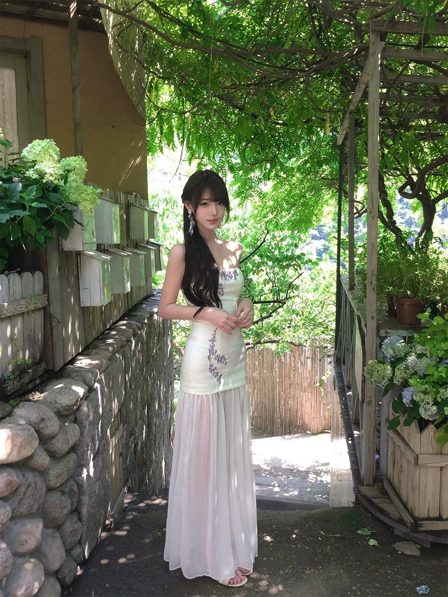 Gallery 2