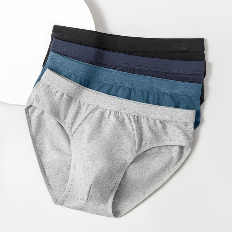Men's Underwear Cotton Briefs Men's Underpants Mid-Waist Loose Cotton Breathable Shorts Men's Underpants plus size