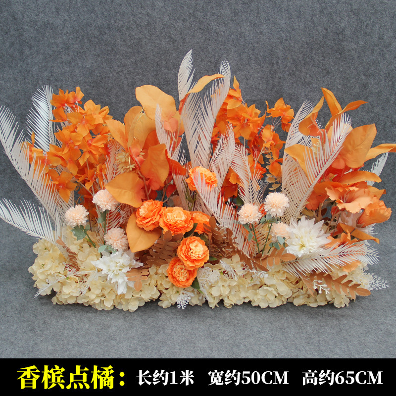 新商品の結婚祝いの大きいタイプの花を並べて絹の花の完成品の装飾をシミュレーションします。|undefined