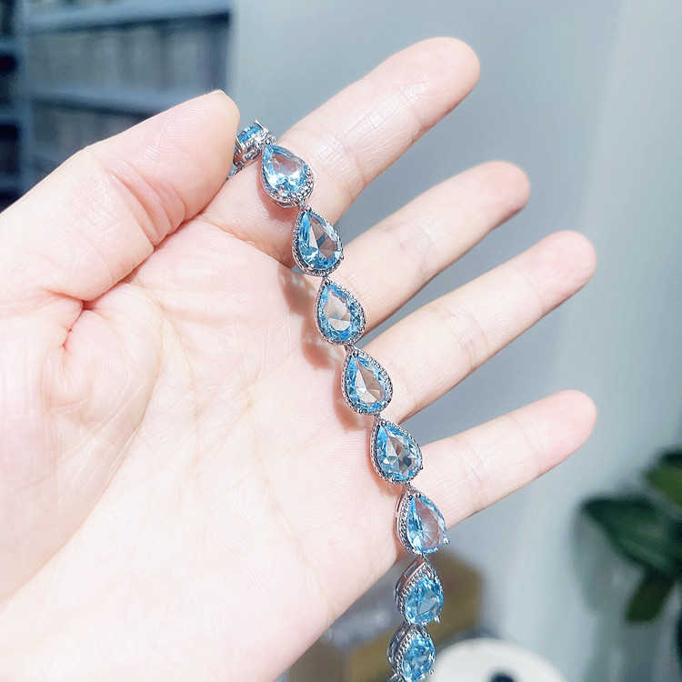 Bracelet Goutte D&#39;eau Incrusté De Cristal Bijoux En Gros Nihaojewelry display picture 1