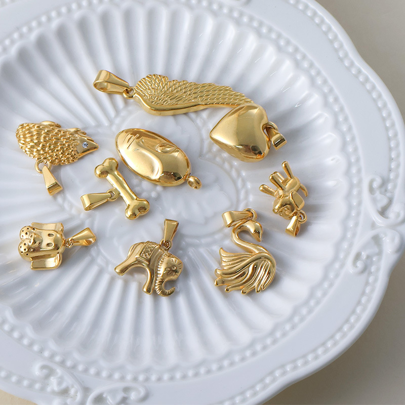 10g Weight Pendant Jewelry Making Type Real Gold Plated Plating Material 1 Piece Quantity Holiday, Daily Occasion 304 Stainless Steel Material Geometric Pattern Unisex Gender Retro Style Waterproof Non Tarnish, Plating Craft 1 Piece 304 Stainless Steel Real Gold Plated Geometric Pendant 6