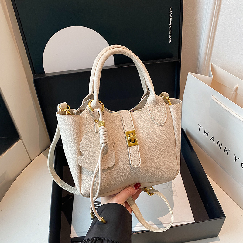 Nanfeng's New Bread Puppy Windsor Whispers Tote Bag for Women 2025 New Satchel Shoulder Crossbody Bag