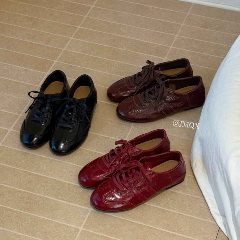 2026 early autumn new fashion small leather shoes, versatile casual loafers, lightweight soft-soled women's shoes, trendy genuine leather that makes the feet look smaller 2026 early autumn new fashion small leather shoes, versatile casual loafers, lightweight soft-soled women's shoes, trendy genuine leather that makes the feet look smaller