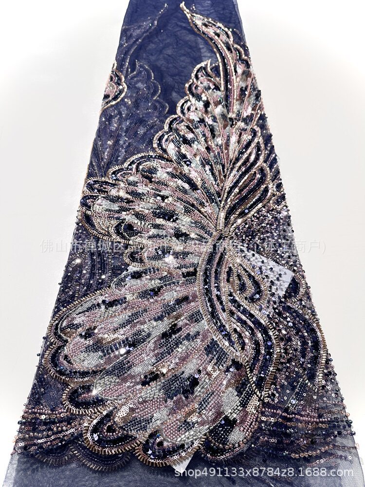 Plumas de anchoque unilaterales de malla de cuentas de clavos industriales pesadas bordadas a mano sequinilla tela de vestido de cola de pescado para la cena