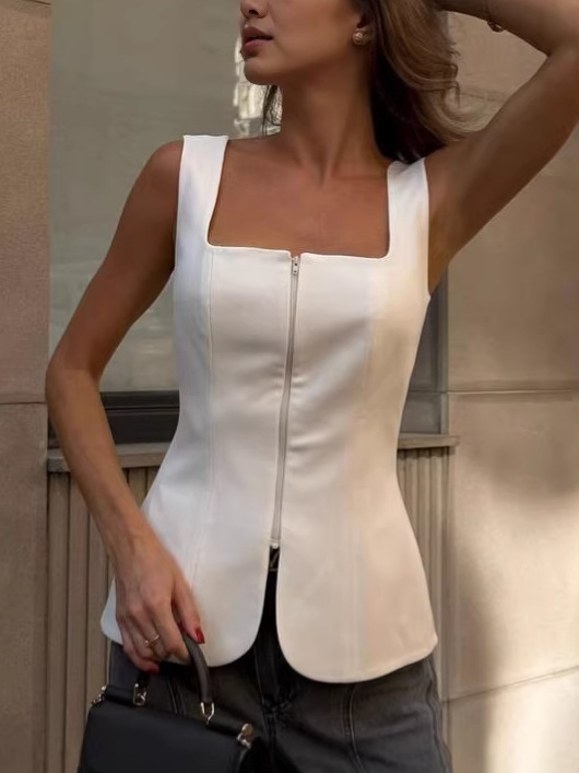 Qadın ziyilli halter top, geniş qayışlı, kvadra boyunlu