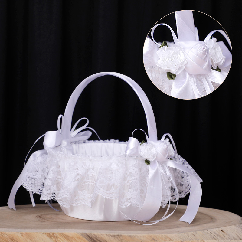 Elegant white flower basket for little flower girls, wedding ceremony hand-held lace flower basket, Western wedding celebration, wholesale