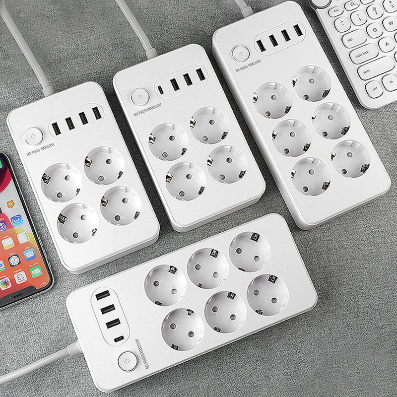 Rusia Enchufe europeo Enchufe inteligente USB transfronterizo Enchufe de oficina en el hogar Enchufe de placa de remolque Fila especial europea