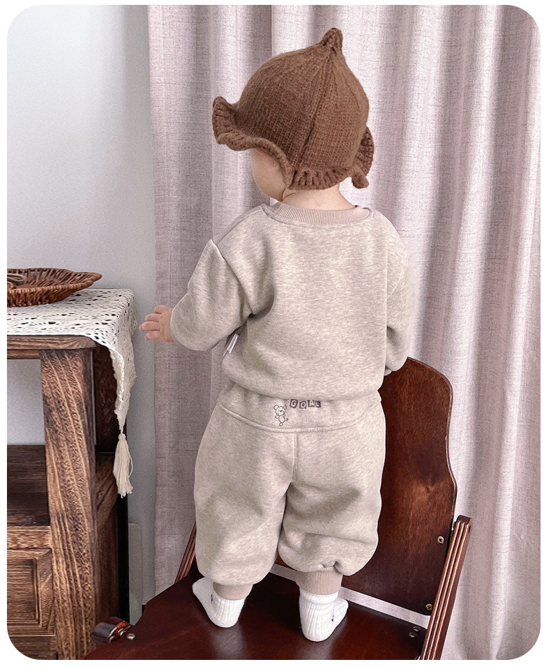 Completo bambino imbottito in pile autunnale stile alla moda_voghion.com