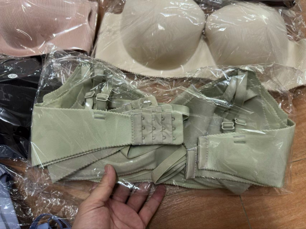 Inventario a bajo precio Sudeste de Asia, Vietnam, Tailandia, damas, sin costuras