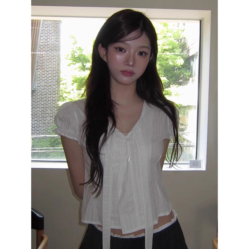 White Puff Sleeve Short-Sleeve Shirt for Petite Women, Summer Korean Chic Unique Tie V-Neck Waist-Cinching Short Top