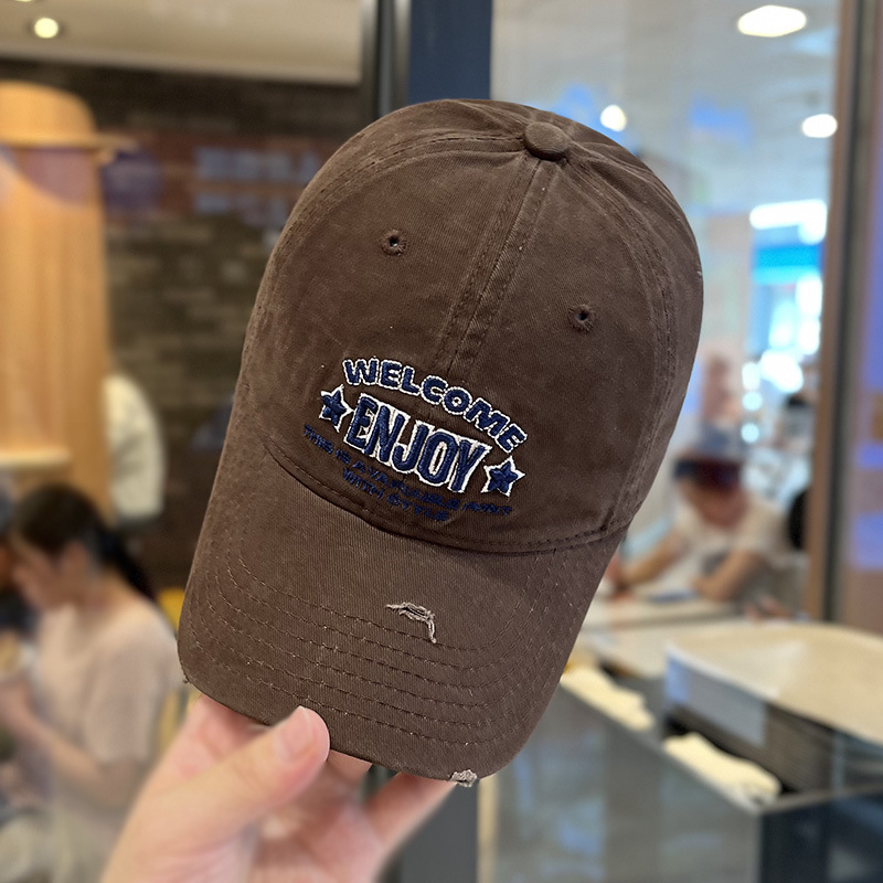 Sombreros de béisbol bordados de letras retro estadounidenses mujeres primavera y otoño calles versátiles muestran cara pequeña sombrero de boca de pato de pareja