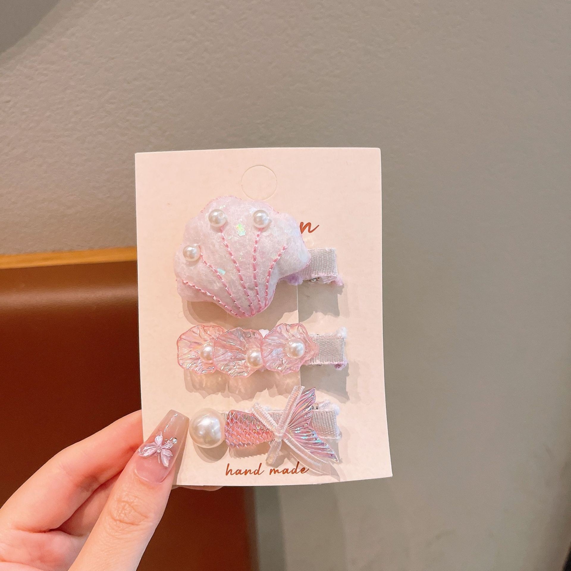 Bonitos pequeños niños frescos clip de pelo conjunto marino viento conchas estrellas perlas tarjetas de pelo princesa niñas al por mayor