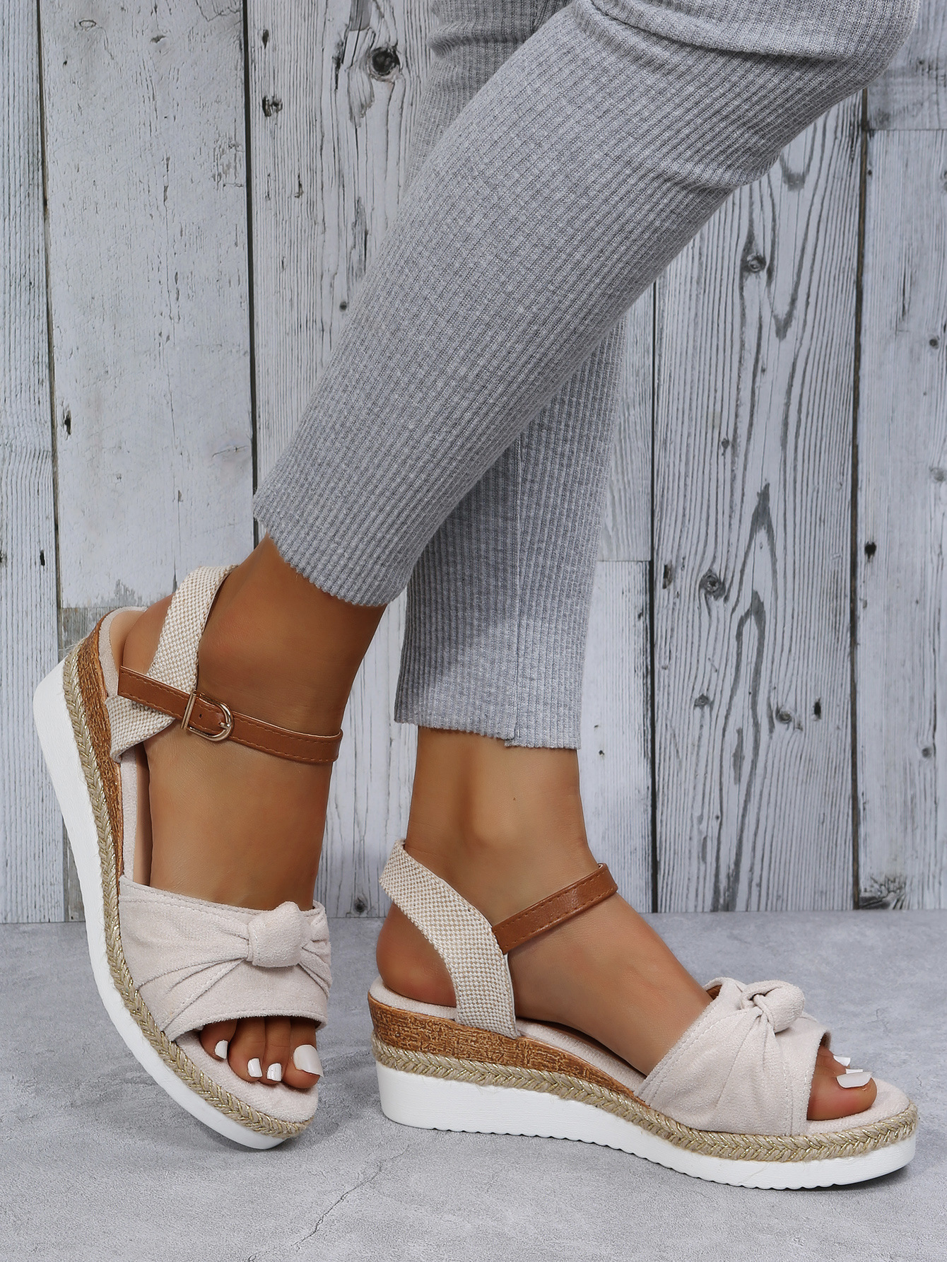 Title 15, Kadınlar için Balık Ağzı Tasarımlı Kenevir Hala...