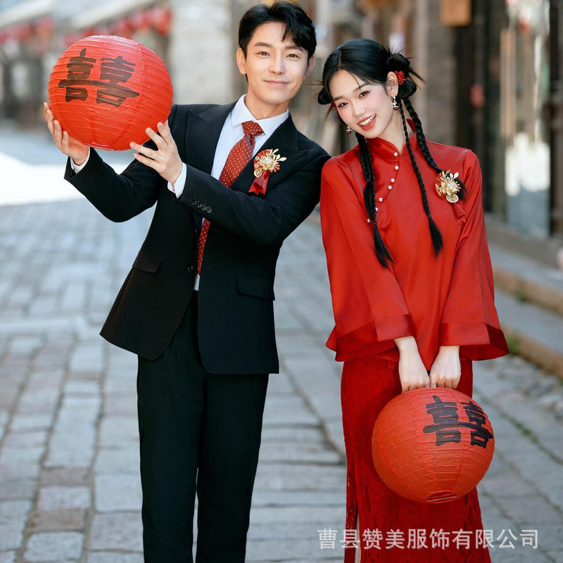 Photo Studio Chinese Style Street Photography Clothing Wedding Retro Wedding Dress Bride Dressing Gown Home Engagement Toast Dress Photo Studio Chinese Style Street Photography Clothing Wedding Retro Wedding Dress Bride Dressing Gown Home Engagement Toast Dress