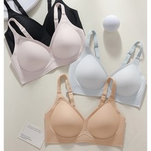 粉底液特调肤果冻隐形无痕内衣女穿衣不透舒适聚拢薄款无钢圈文胸