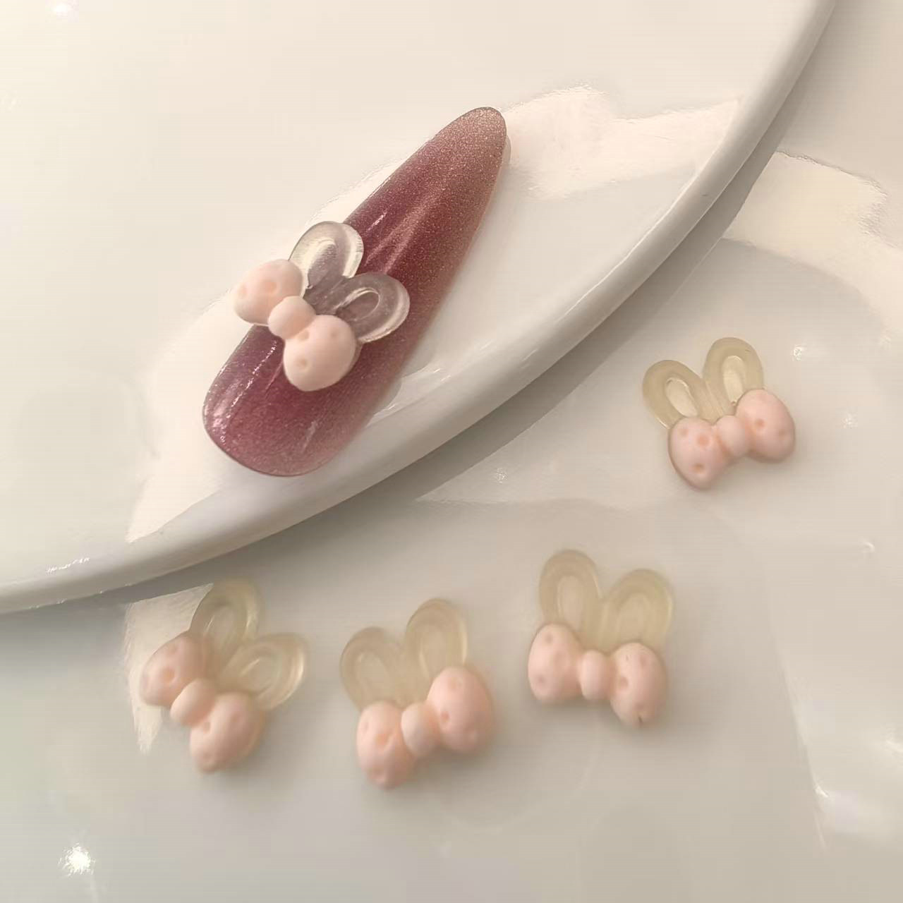 透明夜光光变蝴蝶结兔耳朵美甲饰品批发发夹配饰材料贴片0025