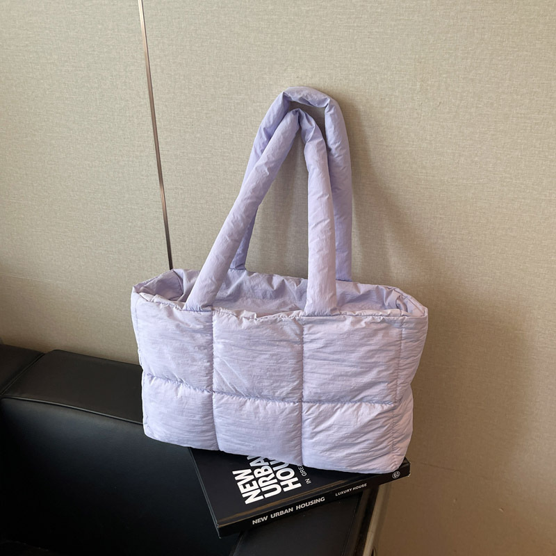 2025 New Underarm Bag Women's Bag, Stylish Shoulder Bag, down Jacket Bag, Large Capacity Fashionable Handheld Tote Bag 2025 New Underarm Bag Women's Bag, Stylish Shoulder Bag, down Jacket Bag, Large Capacity Fashionable Handheld Tote Bag