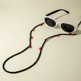 项链;戒指;耳环