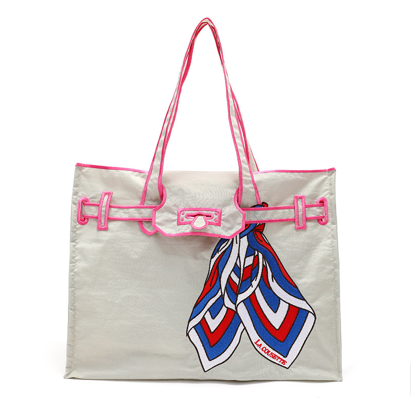 라이트 그레이 실크 스카프 매듭 토트백