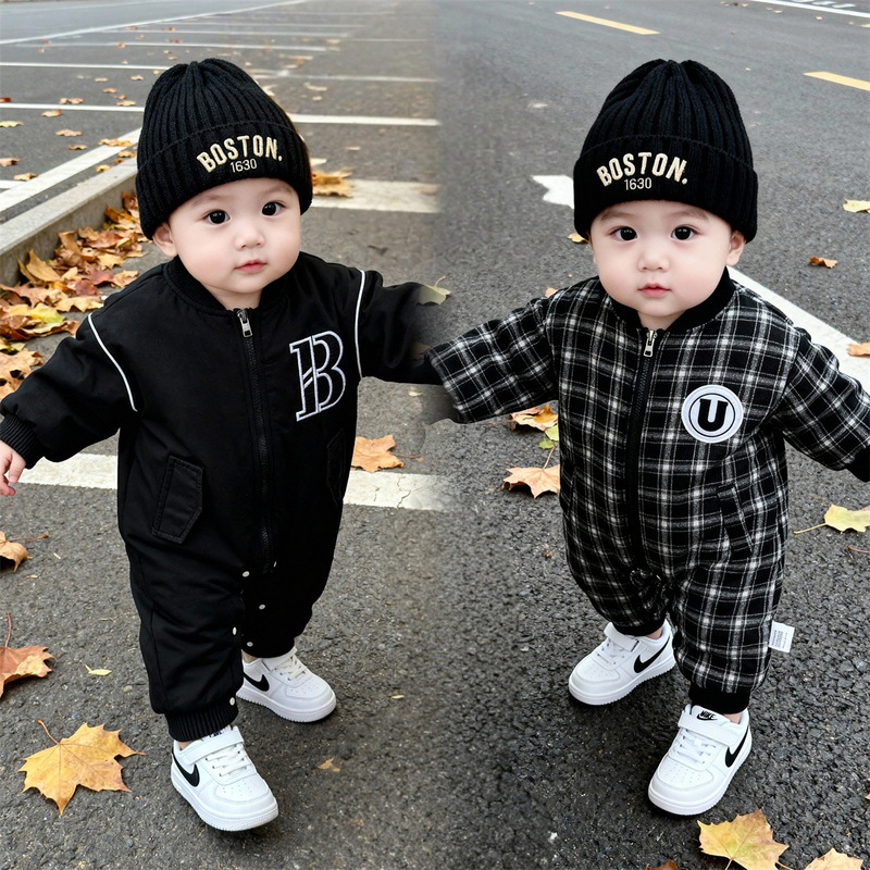 (Dual-Sided) Baby Trendy Autumn and Winter Fleece-Lined Warm Baseball Jacket Trendy Baby Romper Outdoor Wear