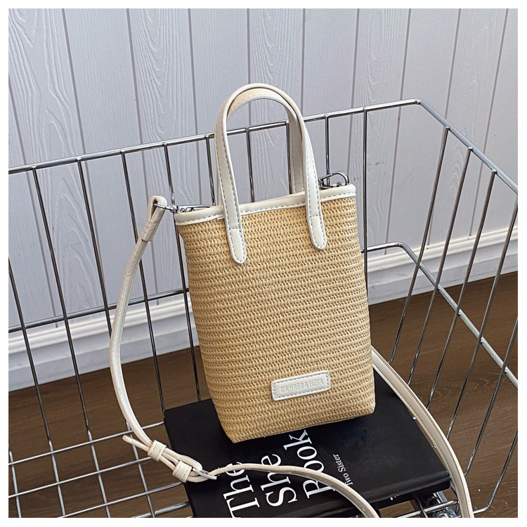 Summer straw woven beach bag 2025 New style seaside vacation handbag, simple and versatile bucket bag, woven crossbody bag undefined