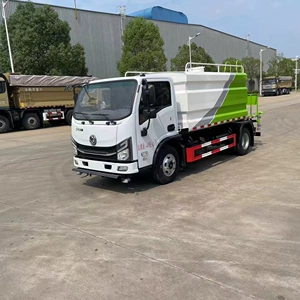Dongfeng 7 tonluq toz təmizləyən maşın, 30/40m duman topu ilə, C lisenziyalı