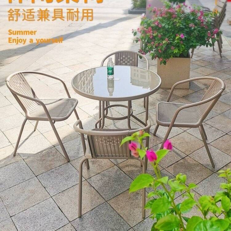 屋外パティオテーブルと椅子とパラソルの組み合わせ、パラソル付き、ガーデンアウトドアレジャー、屋外屋外ミルクティーカフェバルコニー|undefined