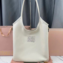 miu�¿��Q�����ذ�㼑��LHOBOҸ�°��������ٴ�r�Іμ�ͨ��Ů��