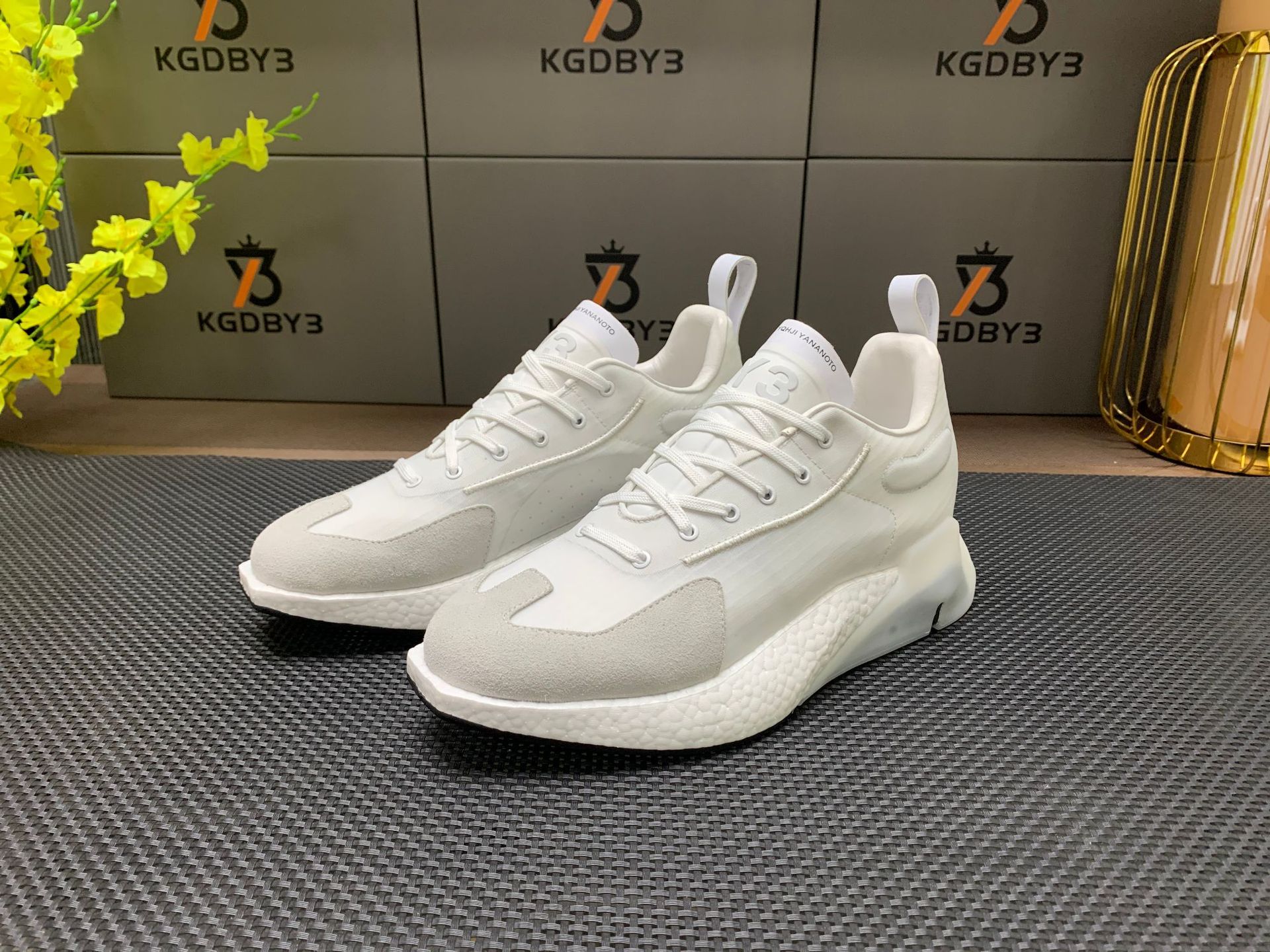 올 화이트