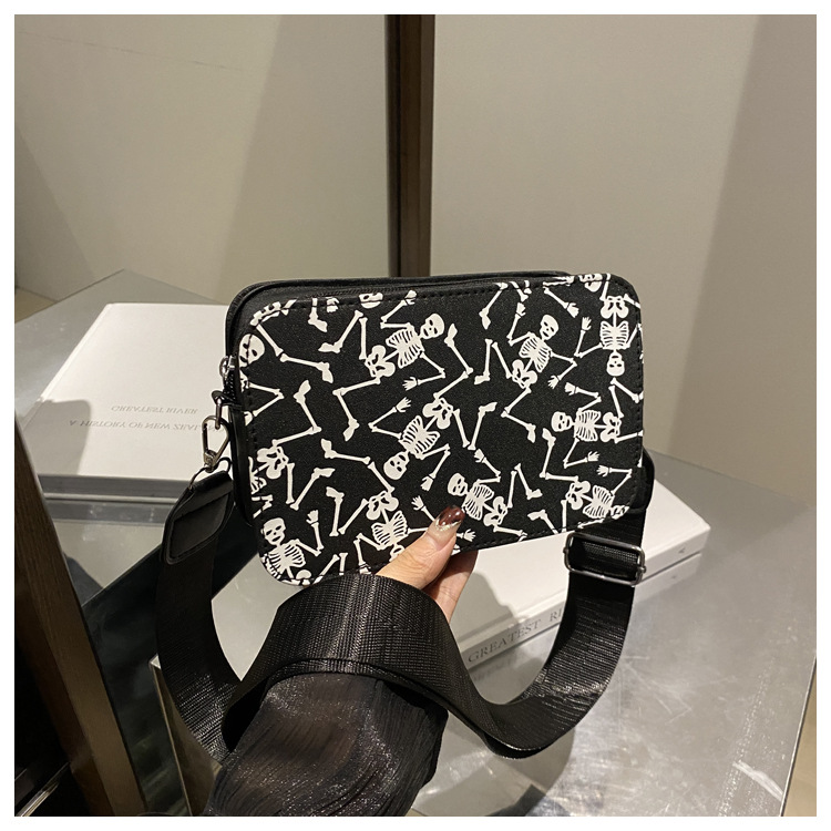 222g Weight Polyester Lining Material Zipper Closure Type Single Shoulder Strap Strap Type Shoulder Bag, Crossbody Bag Bags Type Daily Occasion Pu Leather Material Halloween Festival Skull Pattern All Seasons Season Women's Gender Streetwear Style Square Shape Medium Size Halloween Women's Medium Pu Leather Skull Streetwear Square Zipper Shoulder Bag Crossbody Bag 15