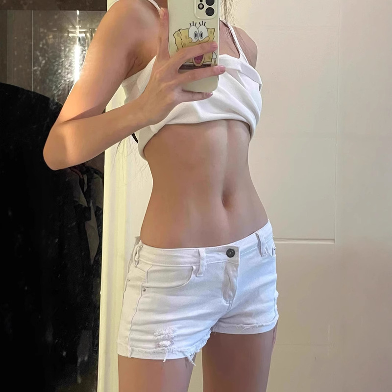 American Style Spice Girl Classic White Ripped Low Waist Denim Shorts Women's Summer New Slim-fit Slimming Hip Hot Pants American Style Spice Girl Classic White Ripped Low Waist Denim Shorts Women's Summer New Slim-fit Slimming Hip Hot Pants