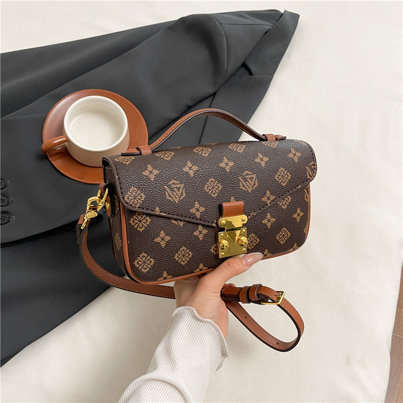 브라운 S사이즈