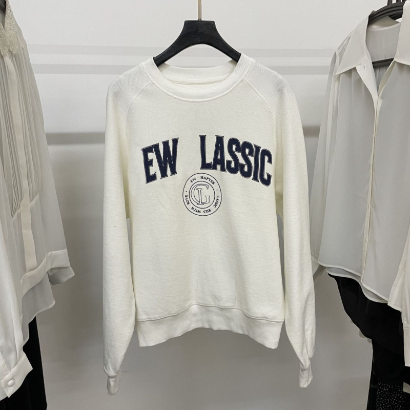 Last Batch of American Retro Letter Print Loose Fit Slimming Round Neck Pullover Long Sleeve Knit Sweatshirt Last Batch of American Retro Letter Print Loose Fit Slimming Round Neck Pullover Long Sleeve Knit Sweatshirt