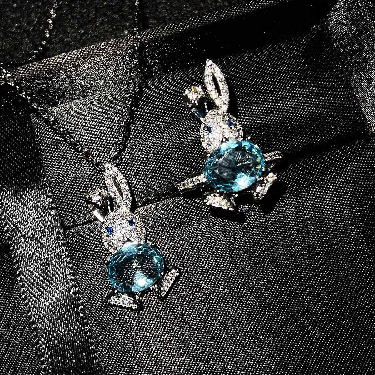 Micro-inlaid Diamond Xiaomengtu Stud Earrings Imitation Natural Sky Blue Topaz Pendant Cute Open Rabbit Ring For Women display picture 4