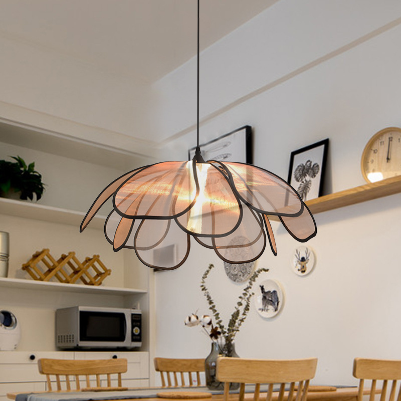 Lámpara de estilo crema francés nórdico simple dormitorio comedor sala de estar estilo japonés estilo chino arte alto sentido pétalo lámpara
