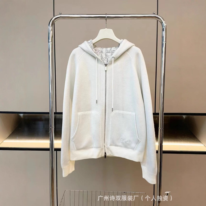 Authentic D Brand Autumn and Winter New Sports Hooded Sweatshirt Cardigan, Double-Sided Cashmere Monogram Letter Zipper Jacket Authentic D Brand Autumn and Winter New Sports Hooded Sweatshirt Cardigan, Double-Sided Cashmere Monogram Letter Zipper Jacket