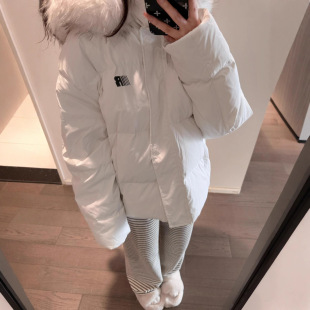 �ɲ�жë�I������q�޷�Ů2025�¿������С������H��ʽ�Ӻ�����