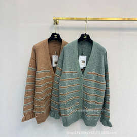 深圳南油膏版女装24法式小香风条纹撞色木耳边袖口V领针织开衫