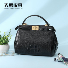 ���_�{�~ƤŮ����Ƥ�����r�г���С؈��Ůʿ������μ�б����S��