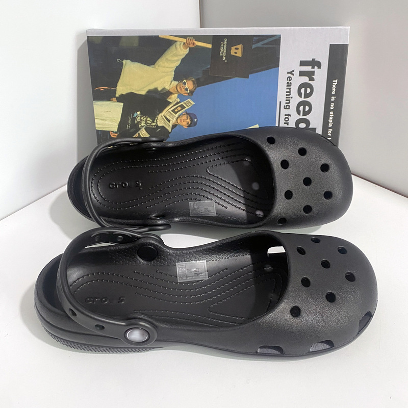 Cro New Summer Style Ballet Clogs for Women, Outdoor Lightweight Flat Non-Slip Sandals, Garden Shoes, Beach Shoes Wholesale